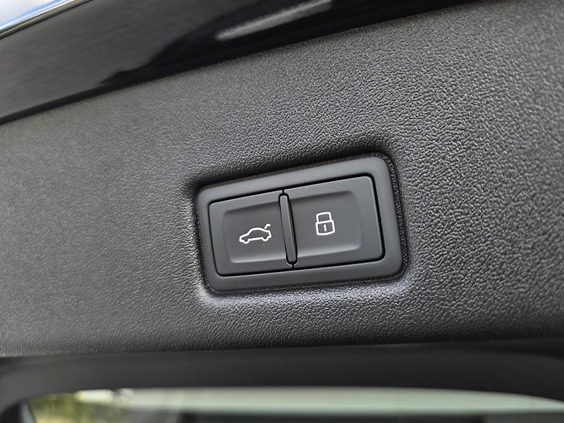 Audi Q5 SB Q S-Line Vzduch Pano MAXvýb - fotka 54 z 61