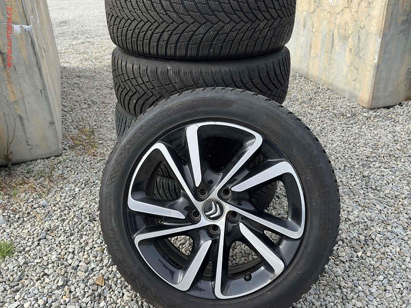 Citroën C4 Picasso (2018) 1.6 HDI, AC, temp. - fotka 22 z 23