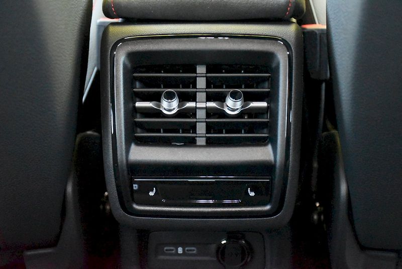 Škoda Kodiaq (2026) RS 2,0 TSI 195 kW 7-stup. auto - fotka 27 z 46