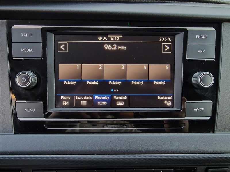 Volkswagen Transporter 2.0TDI DSG LONG, ČR, 1.Majitel - fotka 29 z 50