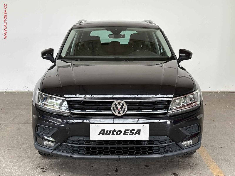 Volkswagen Tiguan (2019) 1.5 TSi, ČR, LED, autoAC - fotka 2 z 16