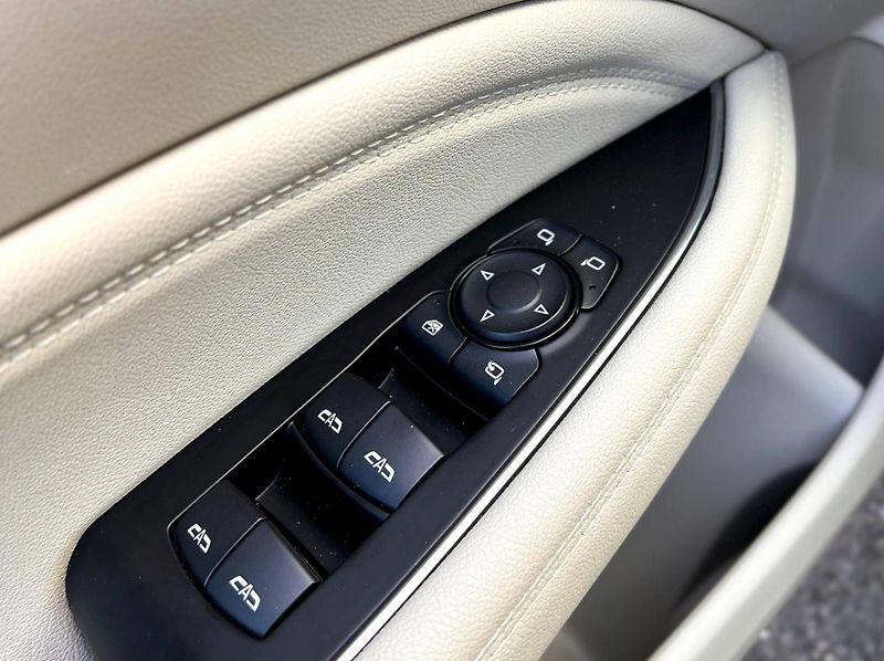 Opel Insignia (2018)  2.0 CDTI AUTOMAT 2018 125KW - fotka 11 z 30