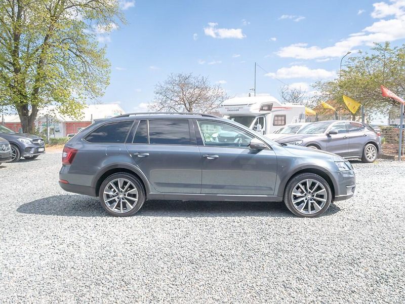 Škoda Octavia (2017) ČR 2.0TDI 135KW SCOUT - fotka 4 z 50