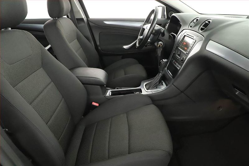 Ford Mondeo (2012) 2.0 TDCi, Automat, po STK - fotka 7 z 16