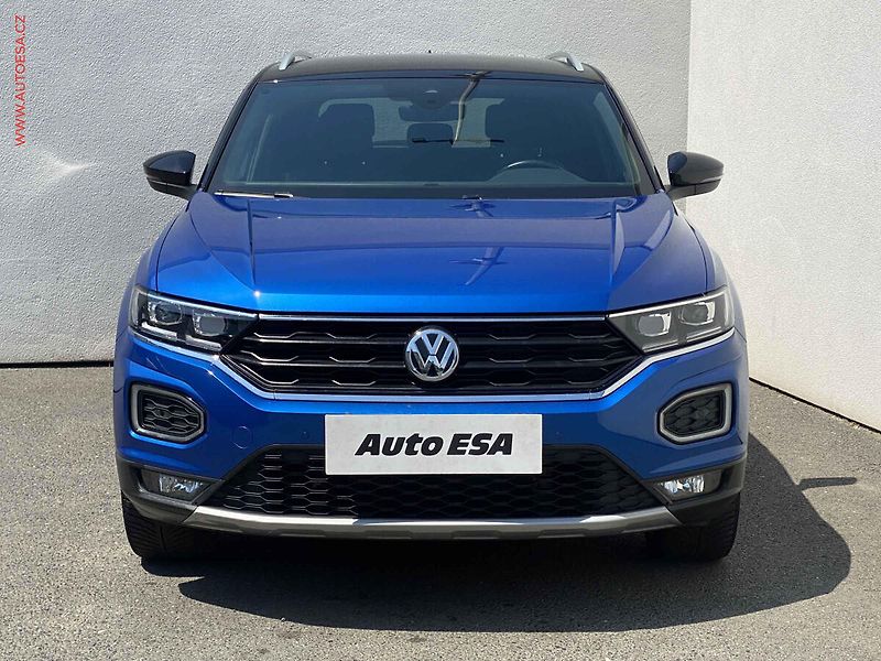 Volkswagen T-Roc (2020) 1.5TSi, ČR, DSG, LED, kamera - fotka 2 z 20