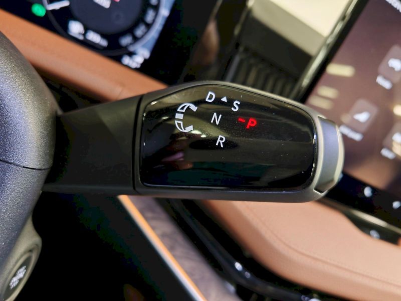 Škoda Superb (2025) iV 1.5 TSI 150 kW DSG L&K - fotka 22 z 34
