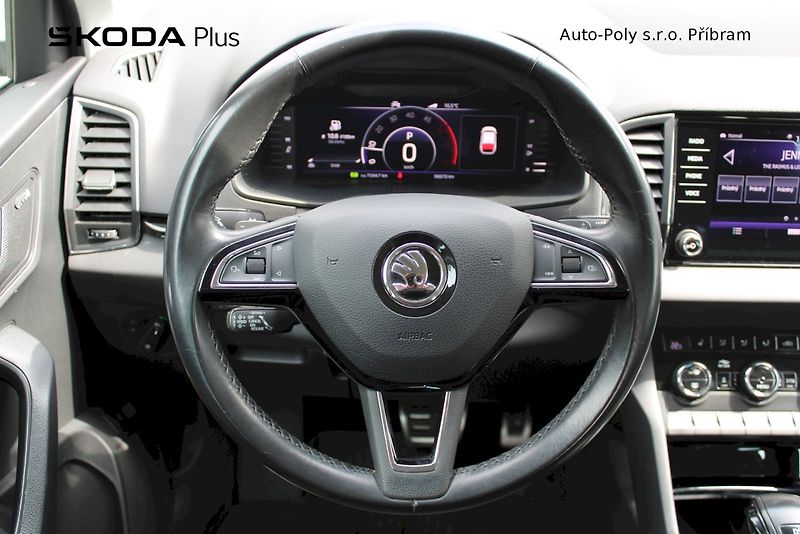 Škoda Karoq (2019) Scout 2.0TDI / 140kW 4x4 7°DSG - fotka 17 z 24