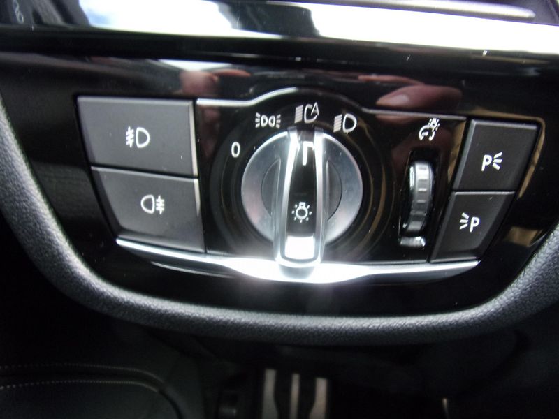 BMW Řada 5 (2019) 530D NAVI ALU NAVI M-PACKET - fotka 30 z 48