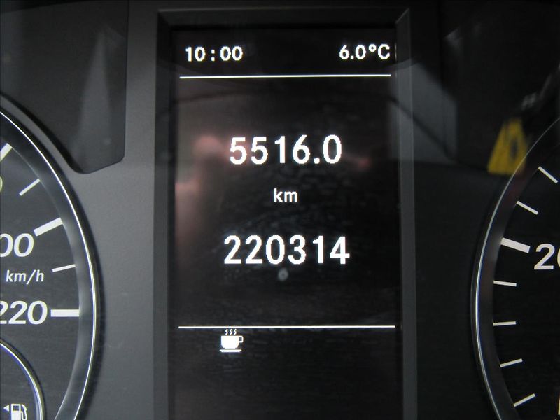Mercedes-Benz Vito 2,1 d 114CDi 100KW 8 míst - fotka 16 z 28