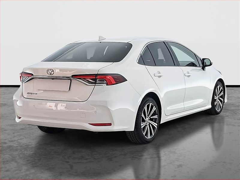 Toyota Corolla (2023) 1.5 VVT-i - fotka 5 z 21