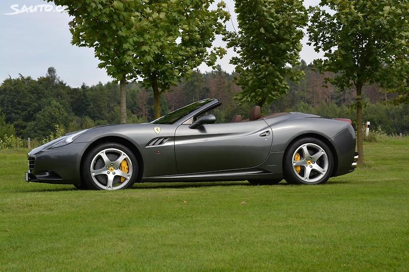 Ferrari California (2011) Top Podepsaná KIMI RAIKKONEN - fotka 16 z 48