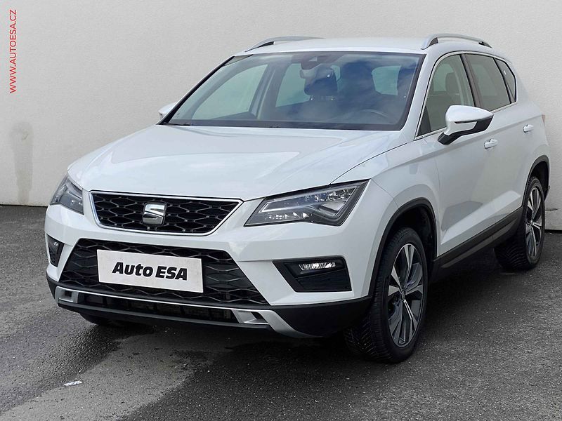 Seat Ateca (2019) 2.0 TDi, Style, LED, navi - fotka 3 z 21