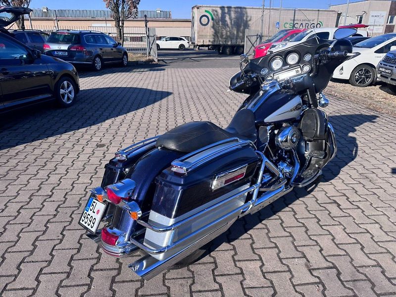 Harley-Davidson (2009) 1,6 57 KW VÝFUKY STK - fotka 4 z 22