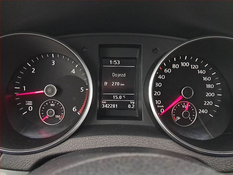 Volkswagen Golf (2011) 1.6 TDI, Eko.zaplacen - fotka 11 z 16