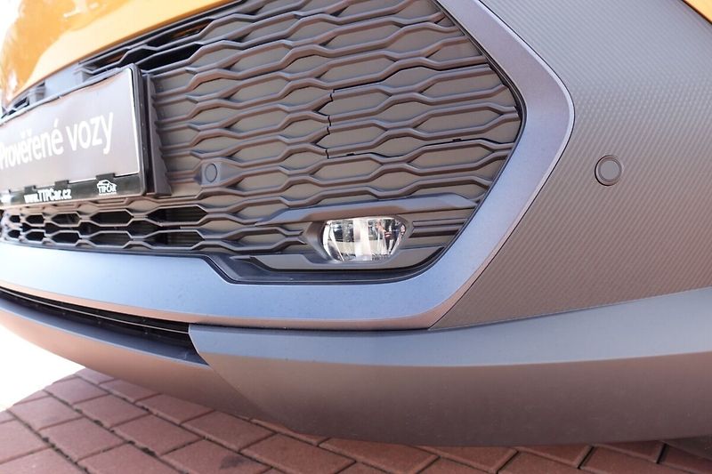 Toyota C-HR 2,0 PHEV Plug-in Style bi-tone - fotka 31 z 33