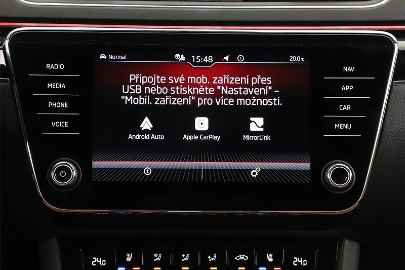 Škoda Superb (2022) Laurin&Klement 1.5 TSI - fotka 14 z 20