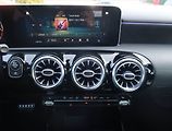 Mercedes-Benz Třídy A (2019) AMG line A 35 AMG 4MATIC - náhled 12