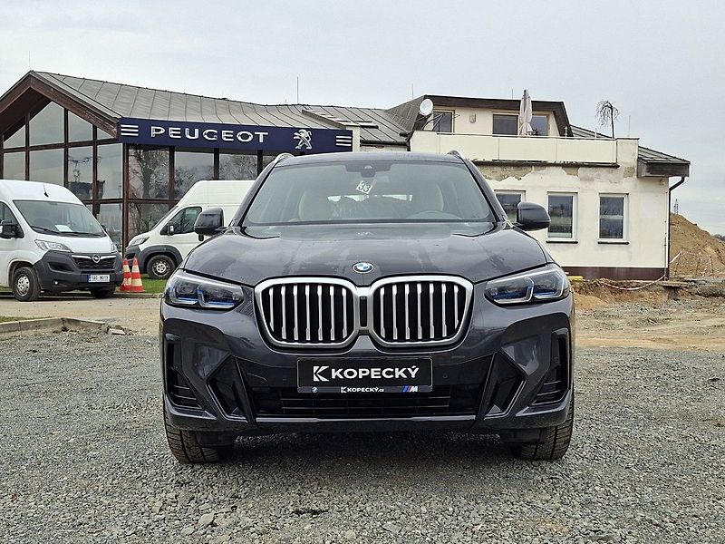 BMW X3 XDRIVE 30D 286k M SPORT - fotka 7 z 26