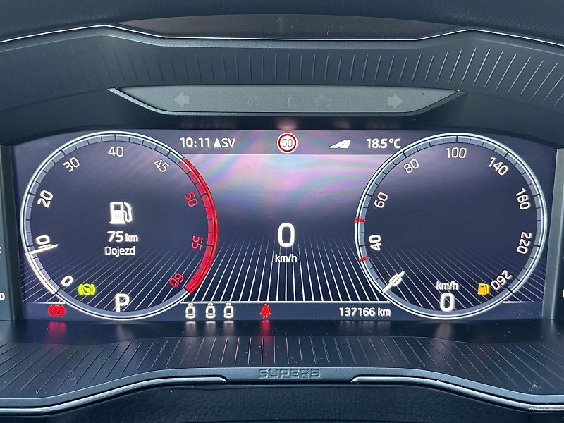 Škoda Superb (2021) Combi 2.0 TDI 4x4 DSG L&K - fotka 6 z 30