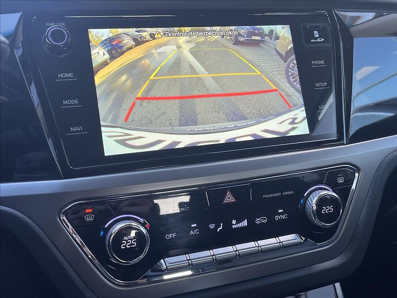 SsangYong Korando 1,5 GDI  AT 2WD STYLE+ TECH - fotka 18 z 26
