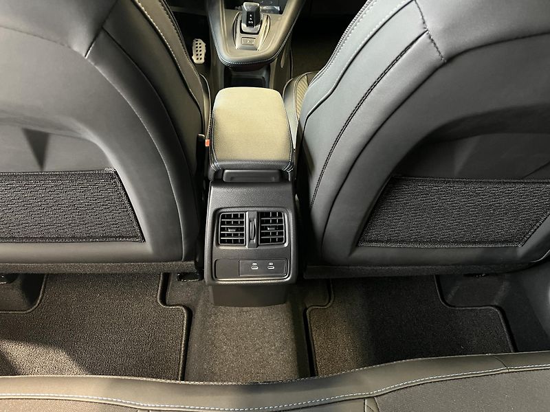 Renault Symbioz esprit ALPINE full hybrid 160 - fotka 16 z 28