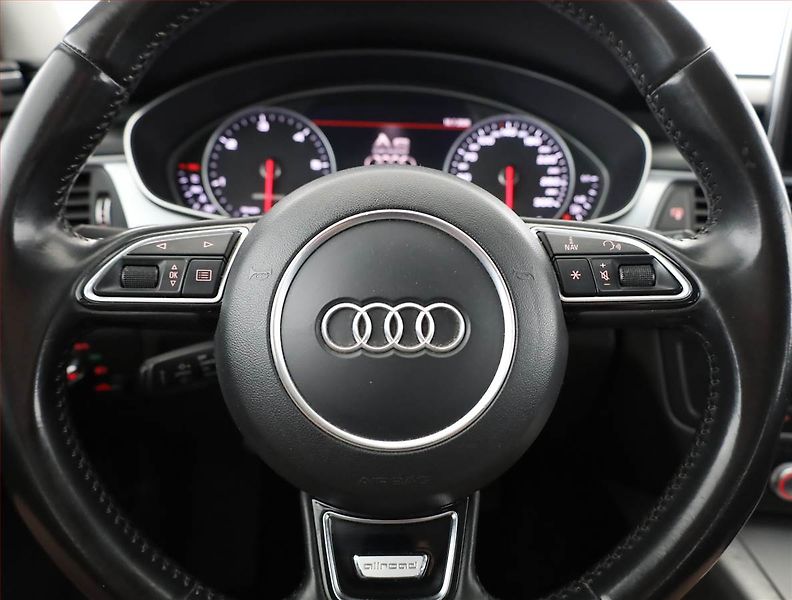 Audi A6 Allroad (2015) 3.0 TDI, 4X4, Automat, Kůže - fotka 8 z 19