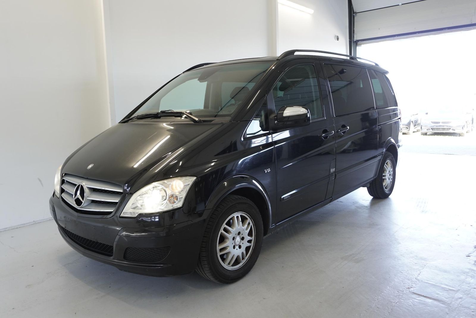 Mercedes-Benz Viano 3.0 CDI 165kW,7 MÍST,TAŽNÉ