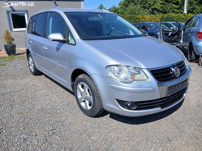 Volkswagen Touran 1.4 TSI, ALU, - fotka 5 z 30