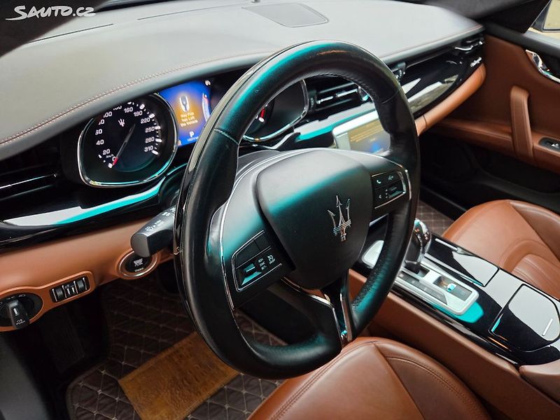 Maserati Quattroporte (2016) S Q4 3.0i V6 2.maj Nové ČR - fotka 29 z 50