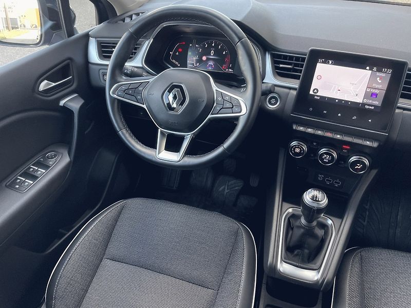 Renault Captur (2023) TECHNO 1,3TCe 140k - fotka 10 z 24
