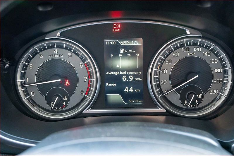 Suzuki Vitara (2021) Premium 1.4 BoosterJet - fotka 11 z 18