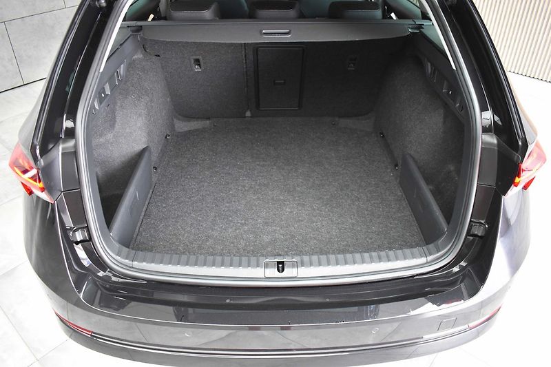 Škoda Octavia 2.0 TDI *REZERVACE* - fotka 37 z 44