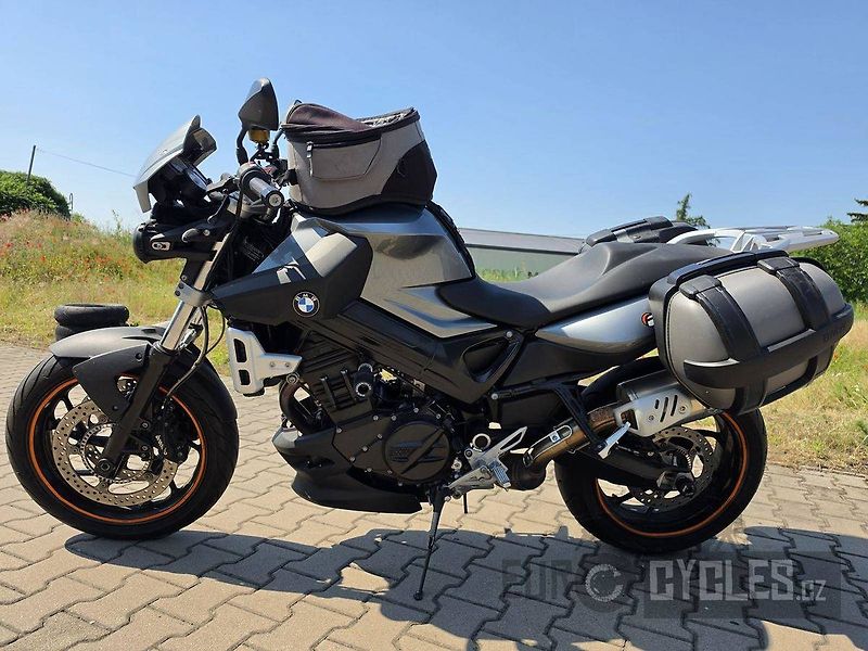 BMW F 800 R (2011) - fotka 11 z 14