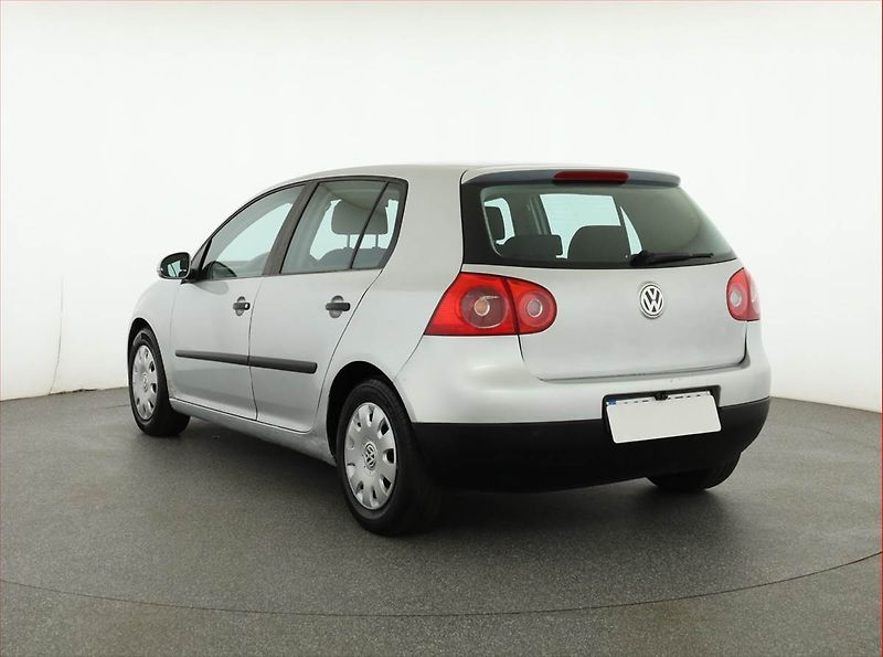 Volkswagen Golf (2003) 1.4 16V, Serv.kniha, nová STK - fotka 4 z 12