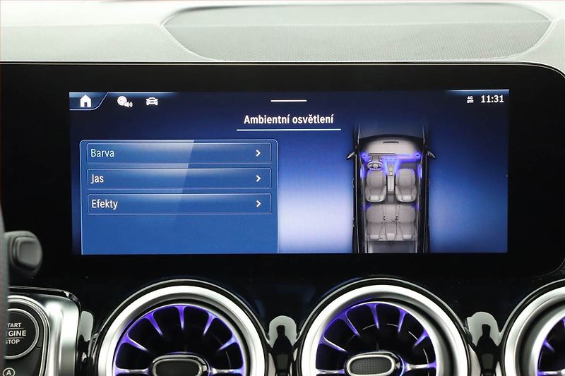 Mercedes-Benz GLB (2026) 200 d, AMG LINE, KAMERA - fotka 16 z 27
