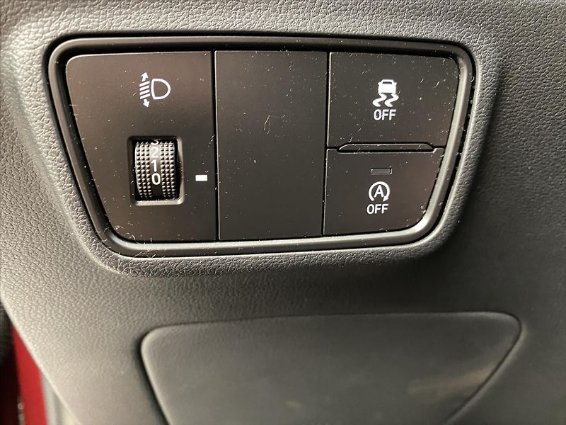 Hyundai Tucson 1,6 CRDi 85kW SMART - fotka 20 z 28
