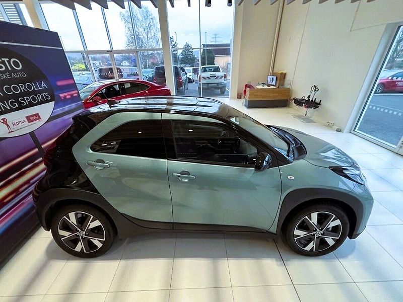Toyota Aygo 1,5   X Style 2026 - fotka 6 z 7