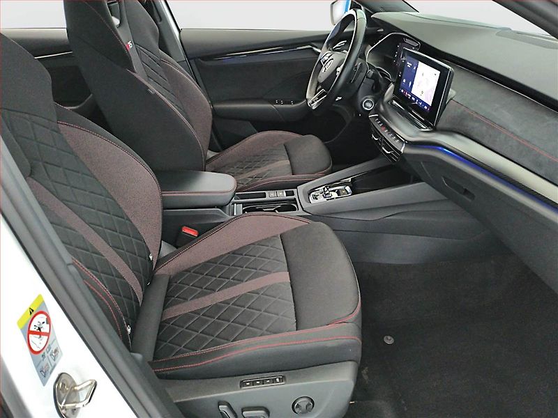 Škoda Octavia (2021) RS 2.0 TDI 4x4 - fotka 9 z 18