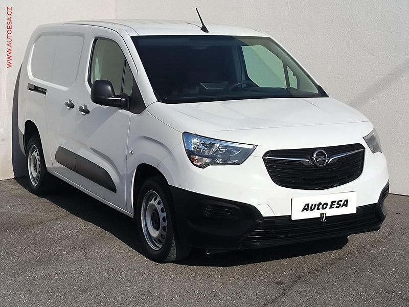 Opel Combo (2022) 1.5CDTi MAXi XL, Edition - fotografie inzerátu