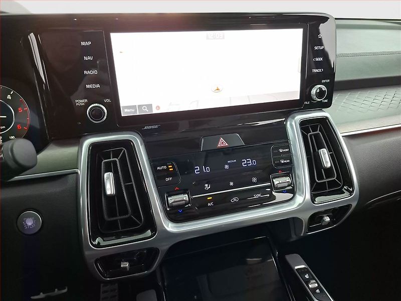 Kia Sorento (2023) Platinum 2.2 CRDi - fotka 12 z 27