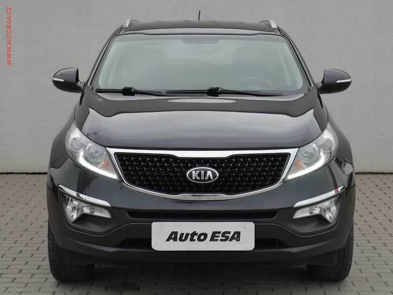 Kia Sportage (2014) 1.6i, ČR, autoAC - fotka 2 z 21