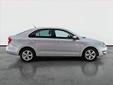 Škoda Rapid (2014) Style 1.6 TDI, Automat - náhled 6