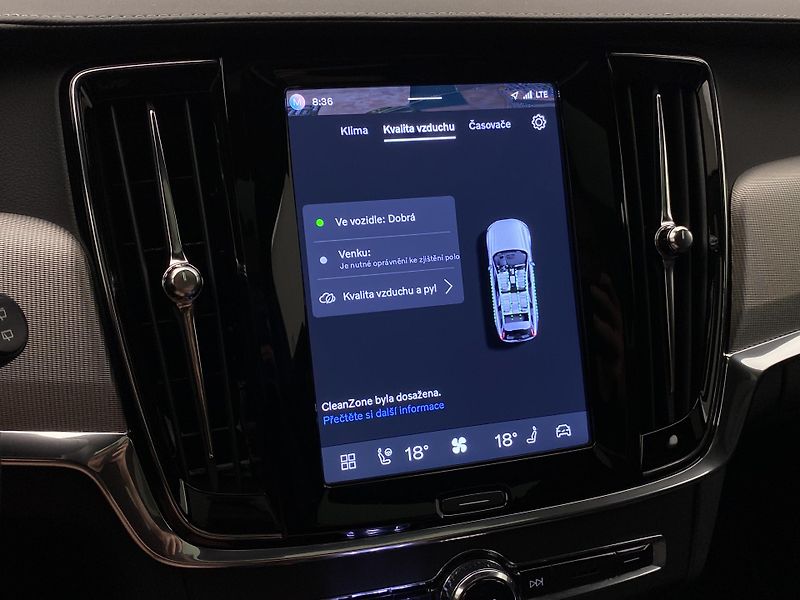Volvo V90 T8 AWD RECHARGE DARK ULTRA - fotka 45 z 65