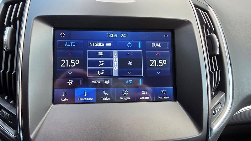 Ford Galaxy (2023) 2.5i HEV Titanium 7 míst AT TZ - fotka 26 z 44