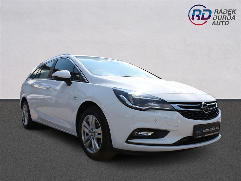 Opel Astra 1,6 CDTi  AUTOMAT,DPH,TAŽNÉ - fotka 3 z 28