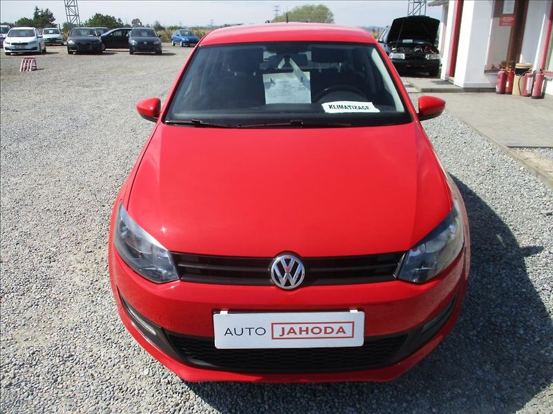 Volkswagen Polo 1,2 TSi, klima, serv. kniha, - fotka 2 z 37