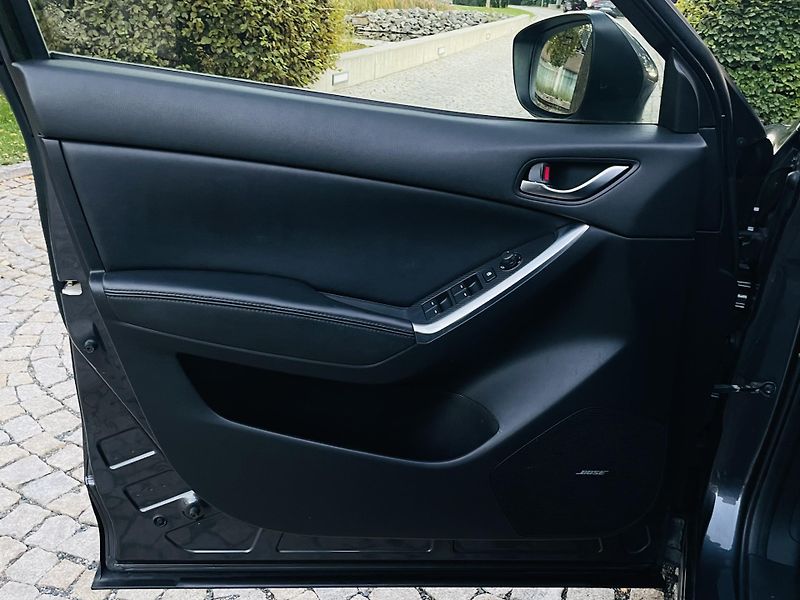 Mazda CX-5 2.0i MAN SENZORY VÝHŘEV TAŽNÉ - fotka 30 z 46