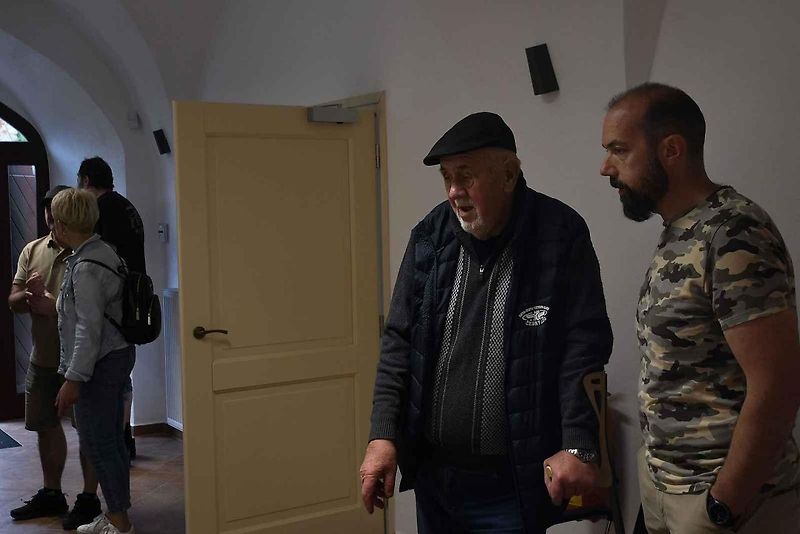 Na oblíbenou vyjížďku veteránů Po pašeráckých stezkách vyrazili řidiči se svými skvosty navzdory nepřízni počasí.