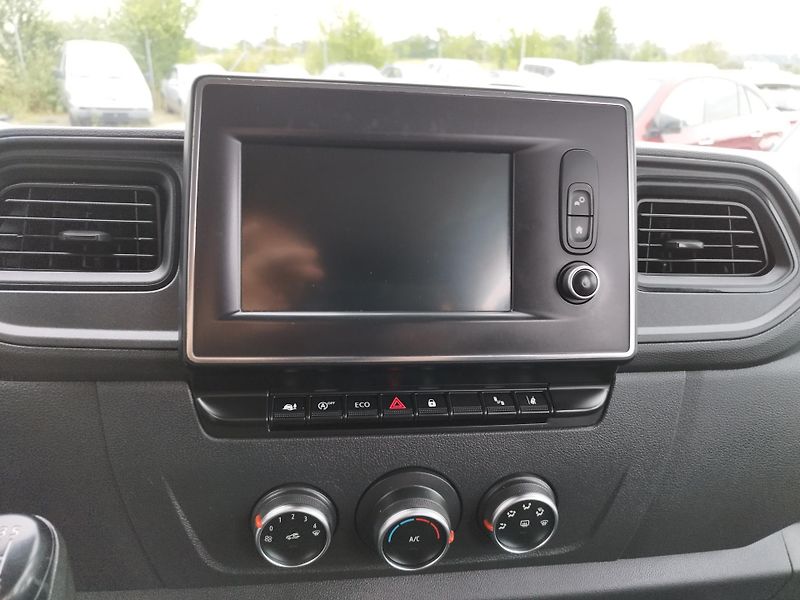 Renault Master (2020) 2,3DCI,132KW,6MÍST,LED,NAV,TAŽ - fotka 16 z 27