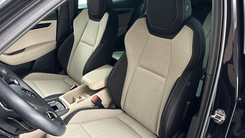 Škoda Karoq 2.0 TDI DSG Style - fotka 15 z 26